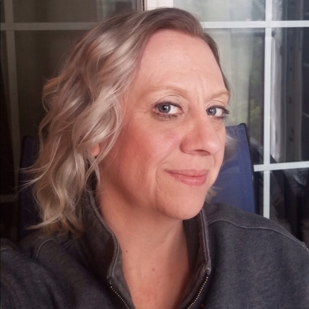 Meet your Posher, Tara